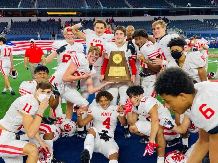 GALLERY: Katy High School football fans celebrate Tigers’ championship win