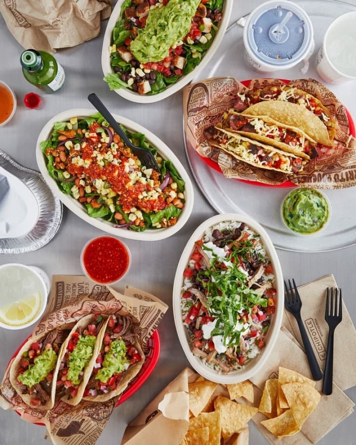 Chipotle opens location on Sawdust Road