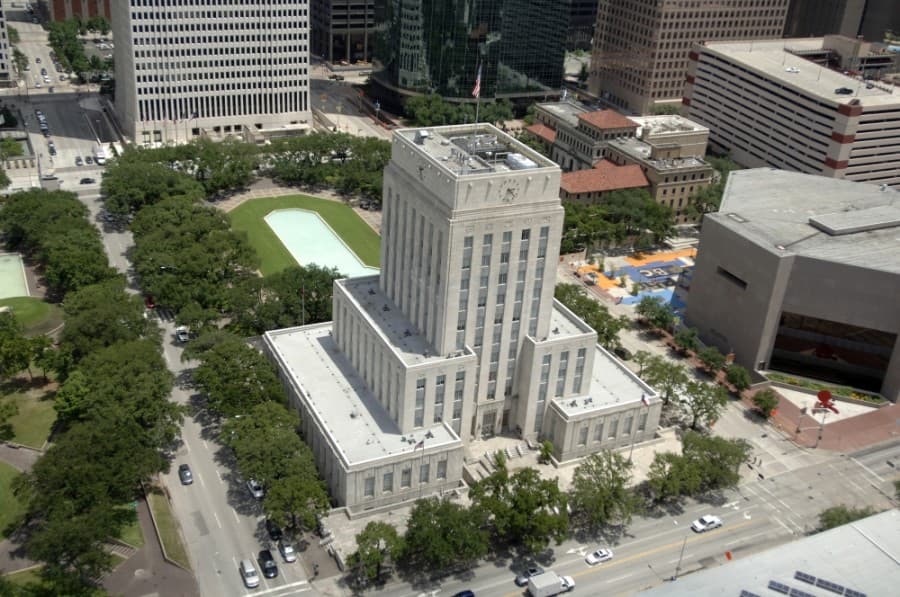Houston City Council ethics committee to review speech policies