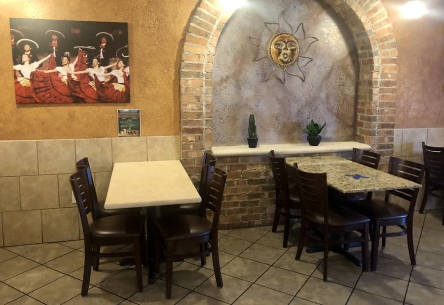 Dine-in is open at 50% capacity. (Sally Grace Holtgrieve/Community Impact Newspaper)