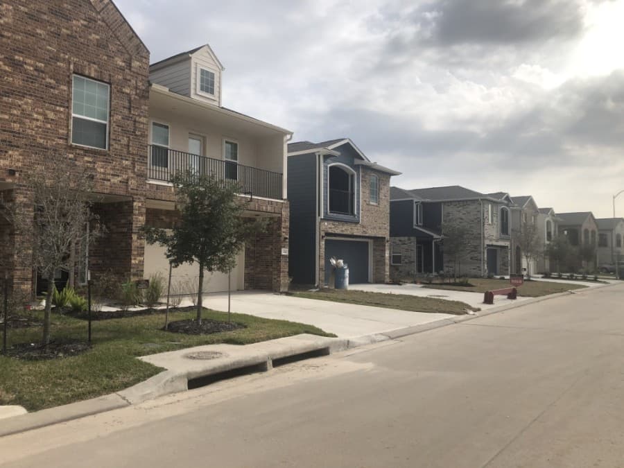 Development east of I-45 expanding near Grand Parkway, population up more than 25% in one ZIP code since 2014
