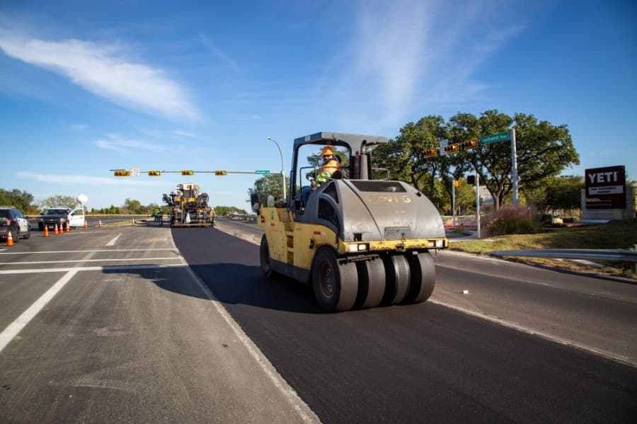 Southwest Parkway roadwork nearing completion