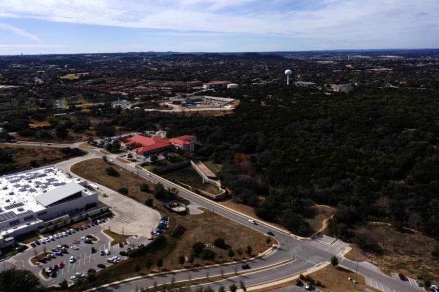 Lakeway City Council discusses government funding for Main Street extension