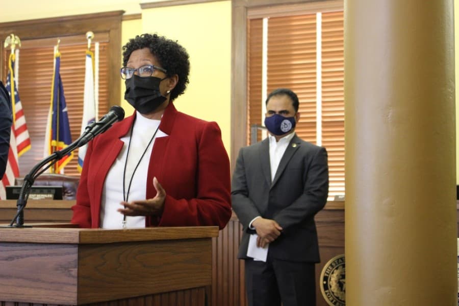 Thousands more COVID-19 vaccines arrive in Fort Bend County