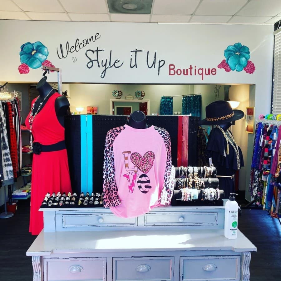 Style It Up Boutique now open on Spring Cypress Road