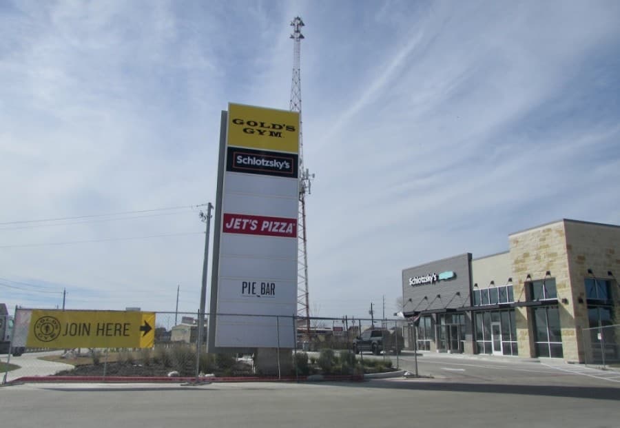South Congress Station is anchored by a Gold’s Gym that opened in 2020. (Nicholas Cicale/Community Impact Newspaper)