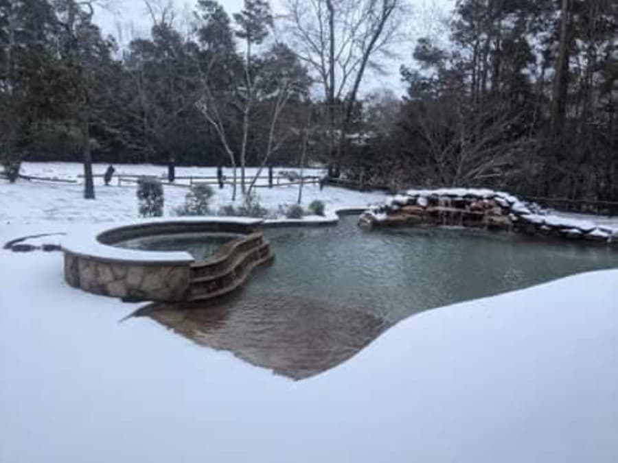 UPDATED: Entergy Texas expects power restoration to nearly all customers Feb. 19