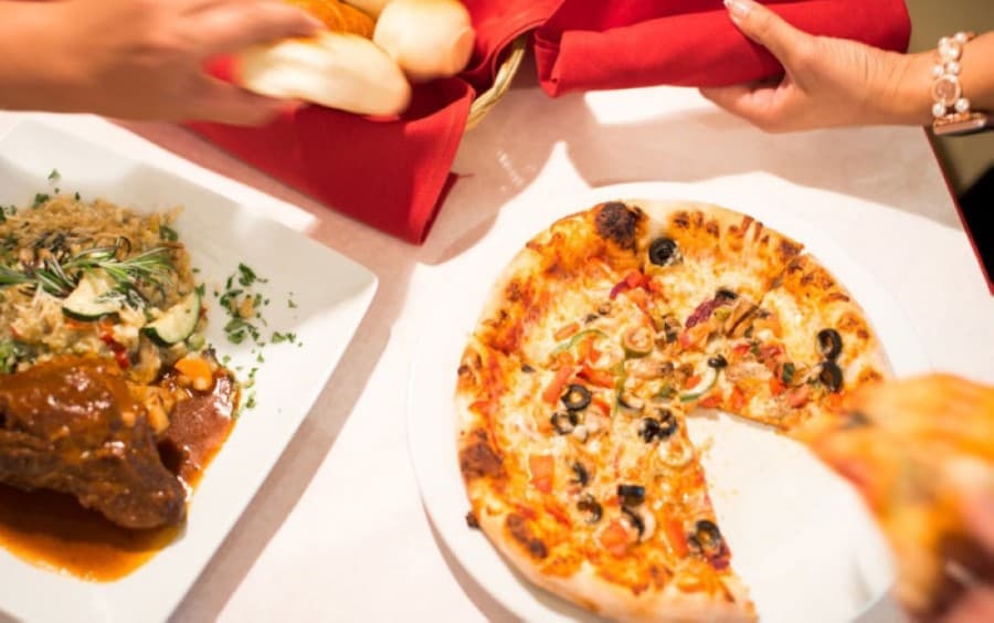 Slice, slice, baby: 19 places to find pizza in Georgetown