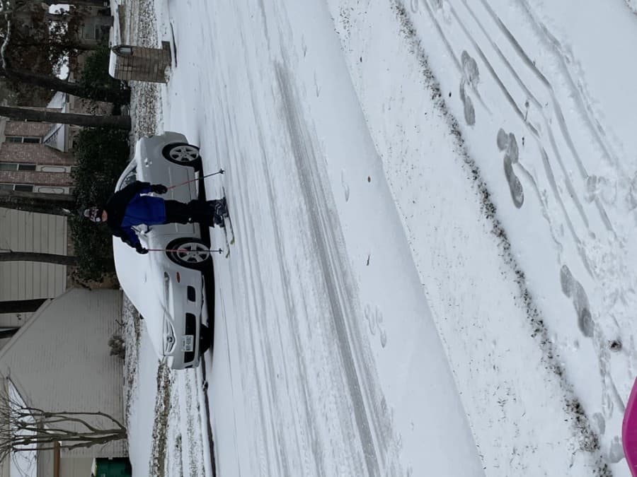 Ravensway residents bundle up for outdoor fun. (Courtesy Gordon Larson)
