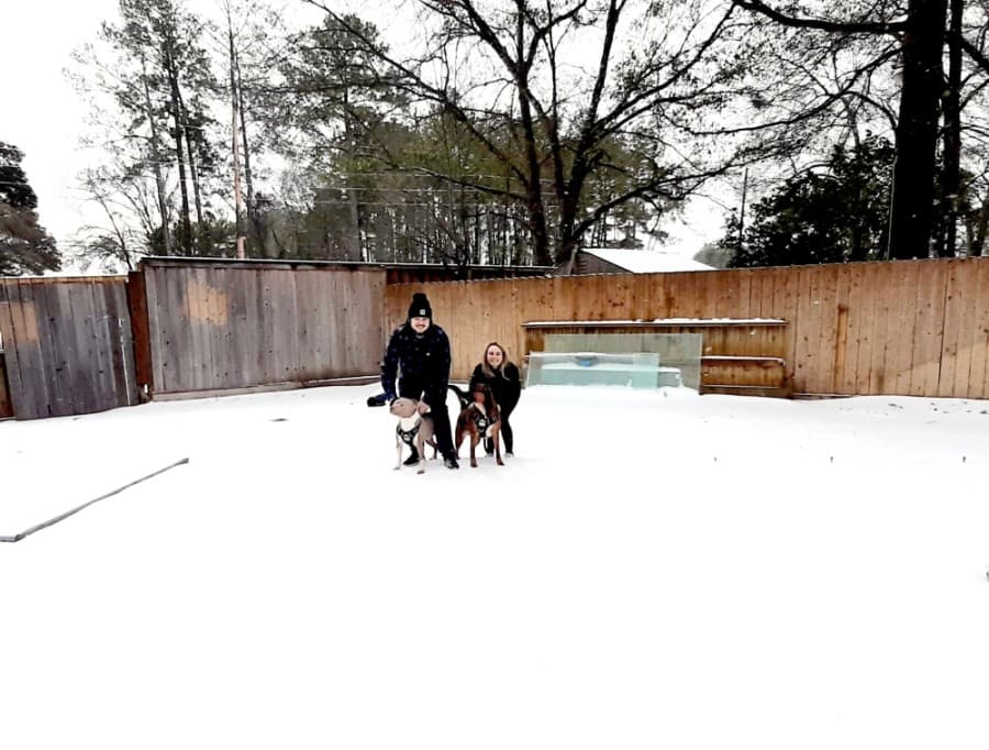 Stable Gate residents enjoy the snow. (Courtesy Linda Dawson)