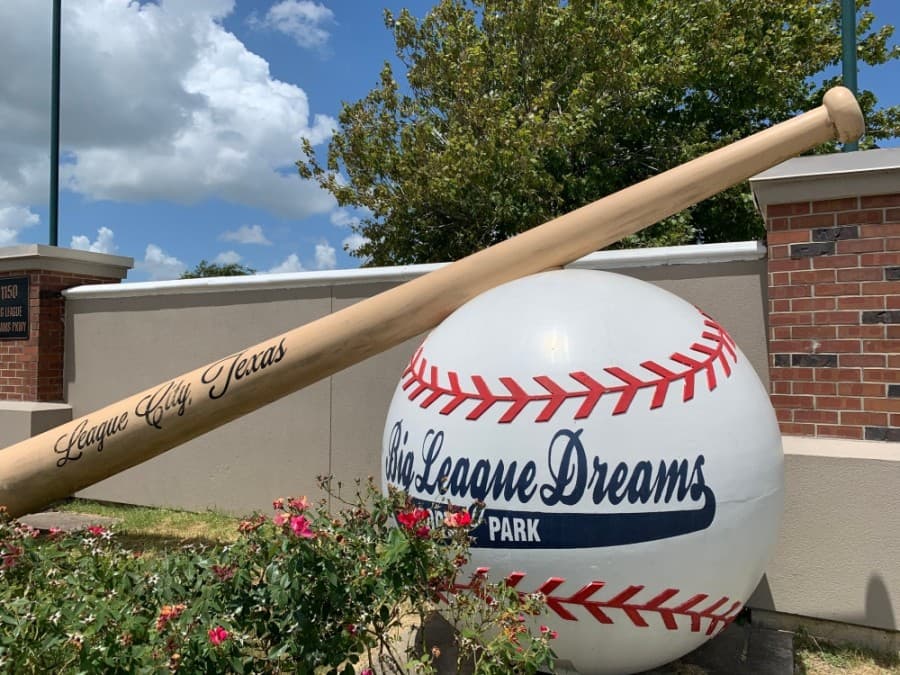 Locals, officials lament closure of Big League Dreams
