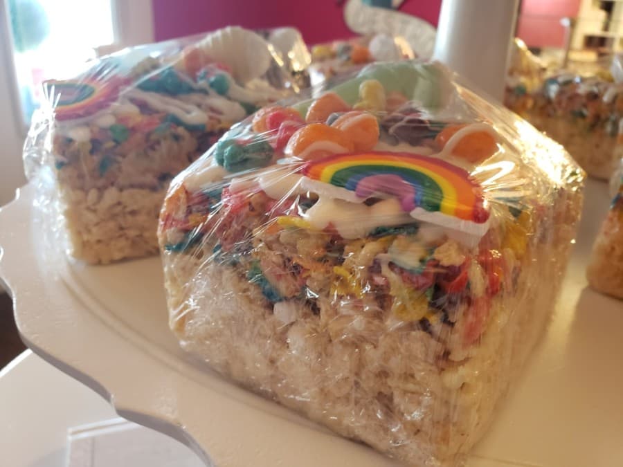 Sugar Mommy's sells large rice crispy treats as well as other desserts. (Ali Linan/Community Impact Newspaper)