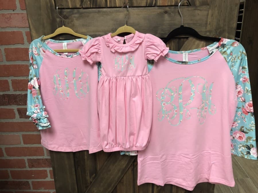 Making It Crafty customers can make a variety of goods such as clothes. (Courtesy Making It Crafty Vinyl Retail and Supply)