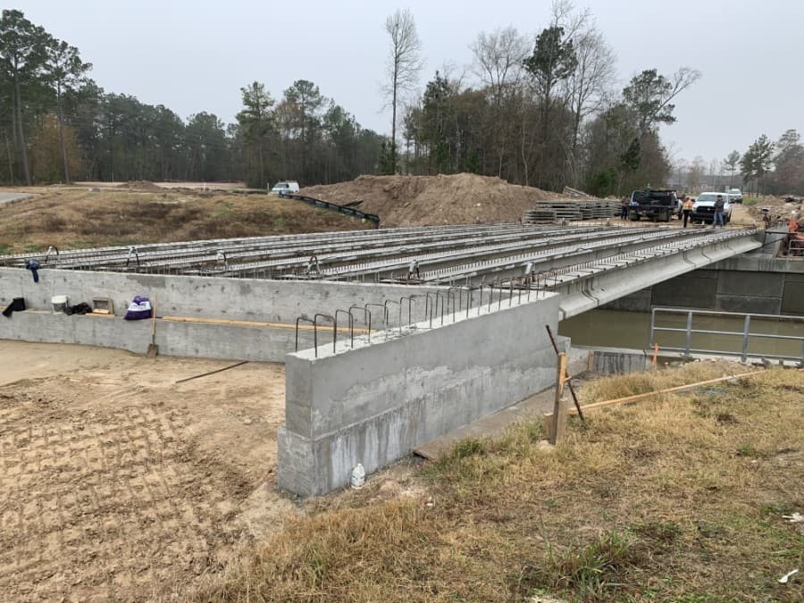 Work continues on Madera Run Parkway's expansion, bridge construction