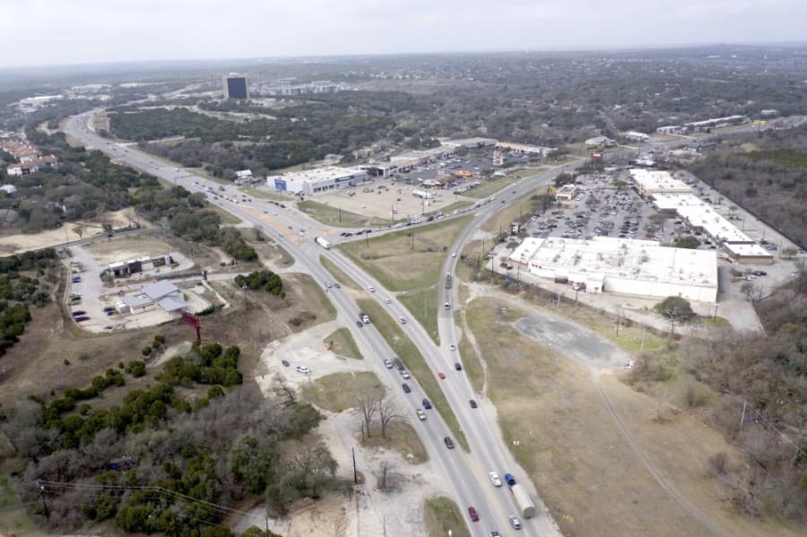 $674 million Oak Hill Parkway project set to begin in South Austin, but opponents are not giving up the fight