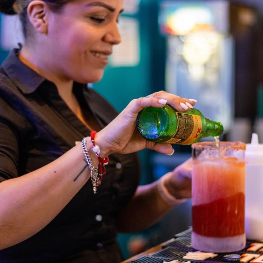 Ostioneria Michoacan now serving seafood and drinks in Tomball