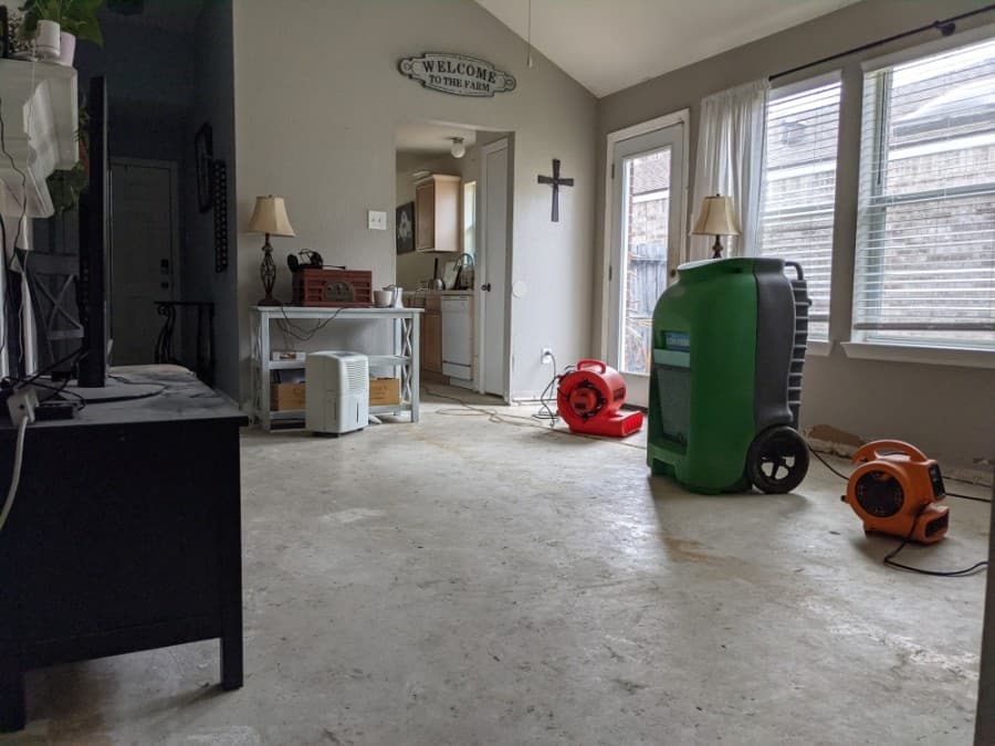 A house in League City has had its carpet and some of its walls removed after pipes broke inside. (Jake Magee/Community Impact Newspaper)