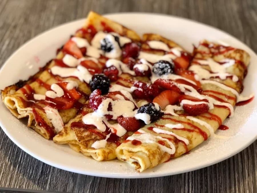 These berry bliss crepes also come in classic and banana Nutella flavors. (Courtesy Eggspress Cafe)