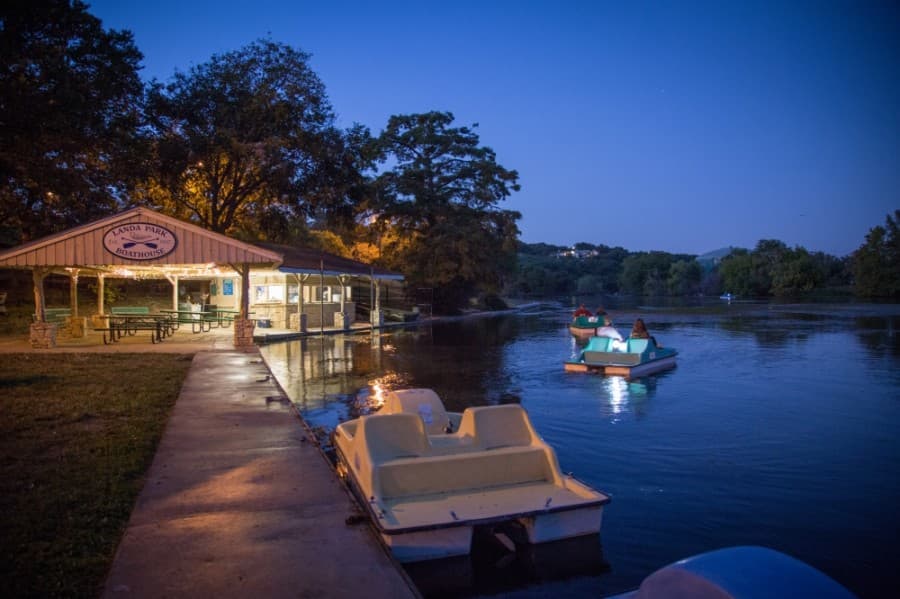 Landa Lake Date Night. (Courtesy New Braunfels Parks and Recreation Department)