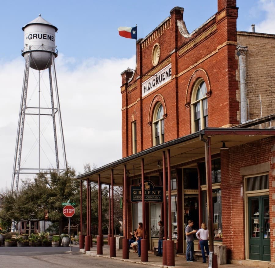 Gruene Antique Co. to celebrate 35 years in business in New Braunfels