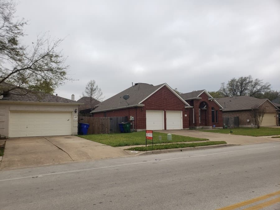 Featured neighborhood: Forest Oaks