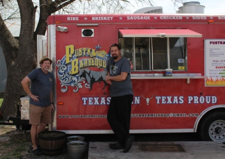 Pustka Family Barbeque serving Hutto area; Indian restaurant coming to Cedar Park and more Central Texas news