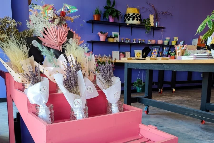 Local florist opens Amanda Bee's Floral Designs on Fry Road in Cypress
