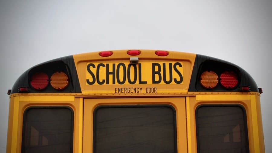Houston ISD trustees approve 2021-2022 calendar
