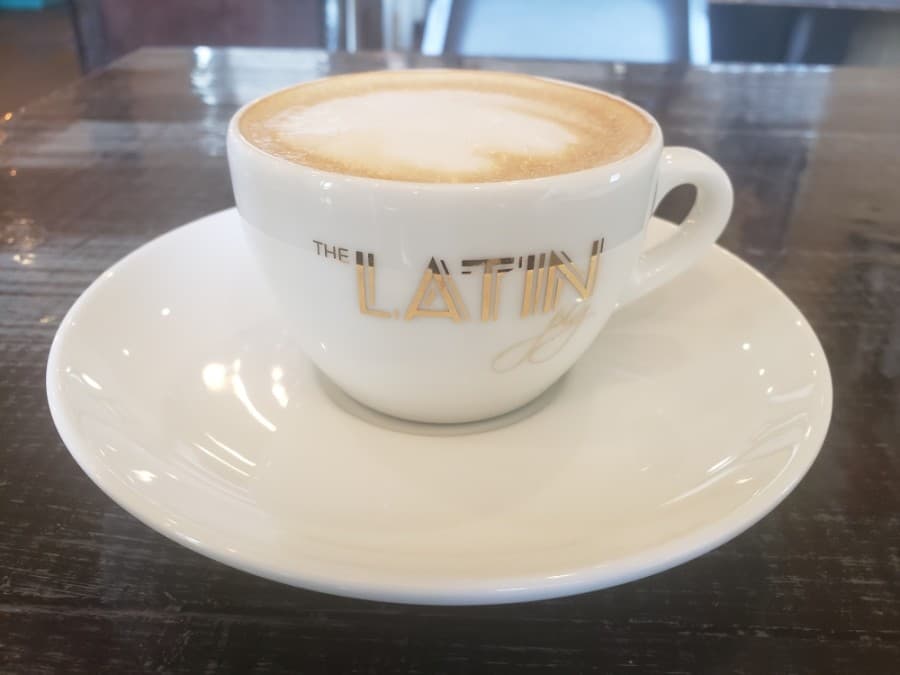 Cafe Con Leche