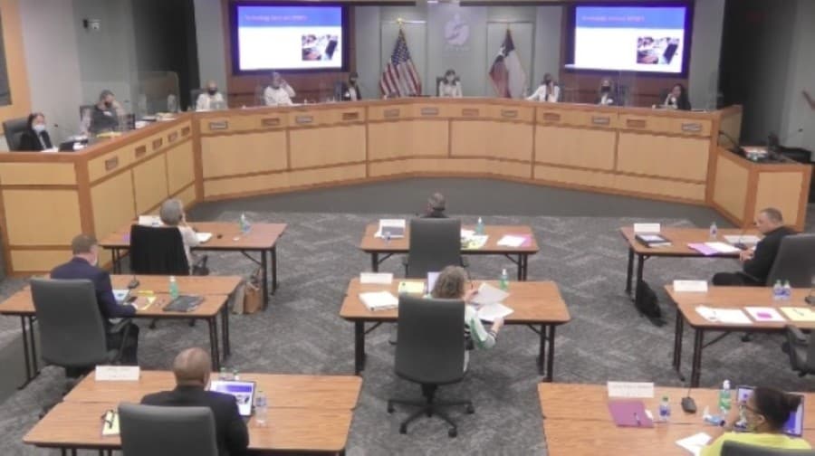 Plano ISD plans for return to classrooms in 2021-22; Hooters spinoff to open in Fort Worth and more top DFW-area news