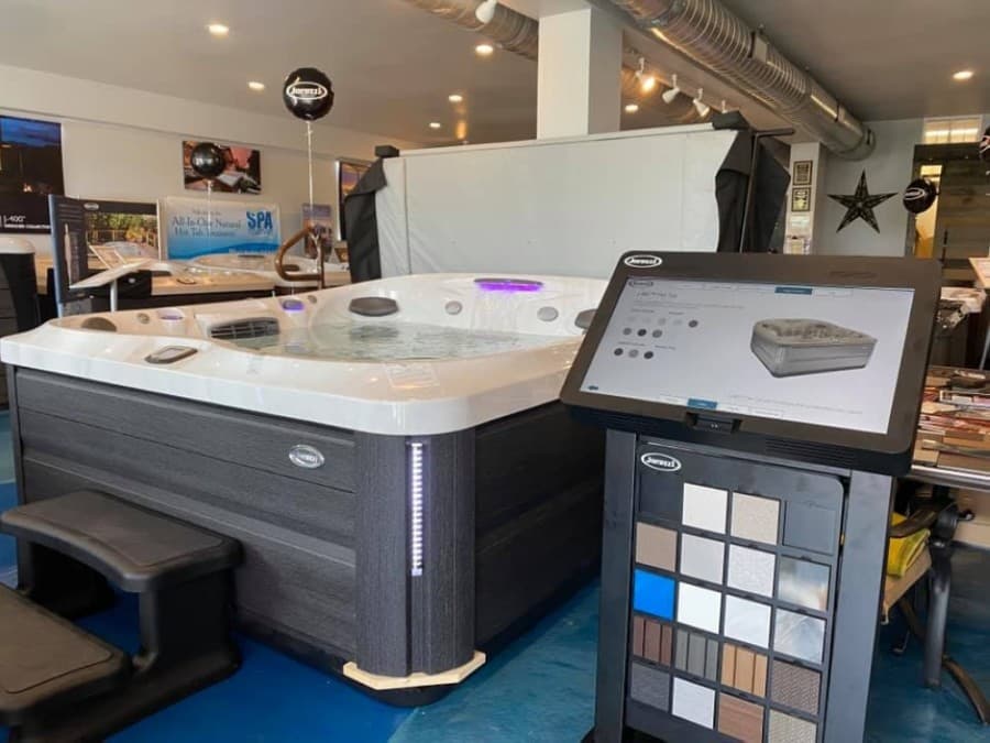 Local jacuzzi store opens warehouse in Pflugerville