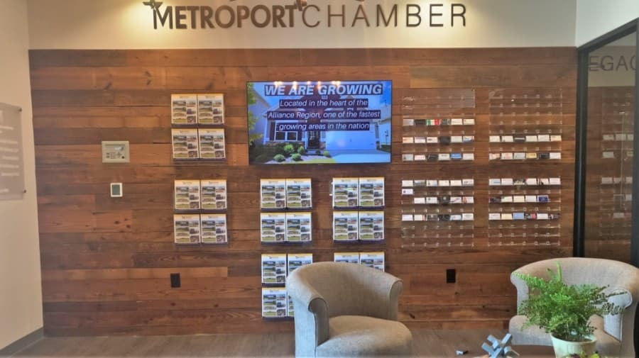 Metroport Chamber of Commerce unveils new office space in Roanoke