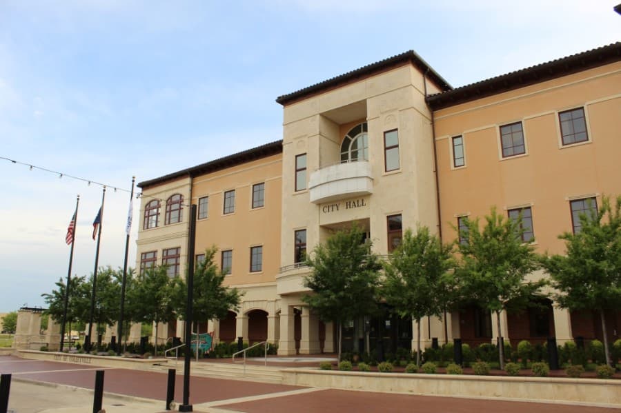 Colleyville cancels City Fair, moves attractions to Stars and Guitars event