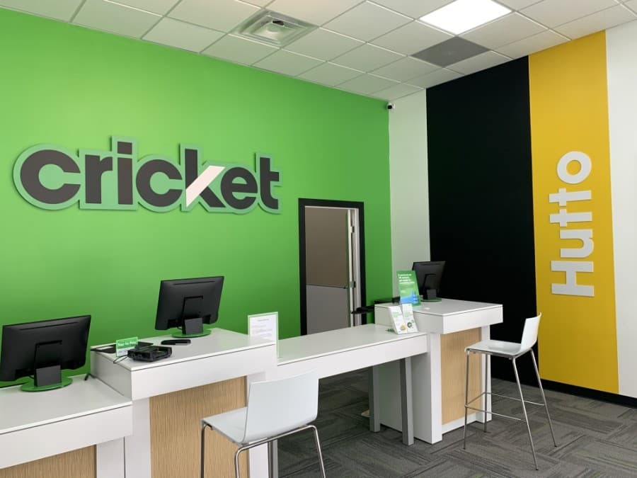 Cricket Wireless opens in Hutto
