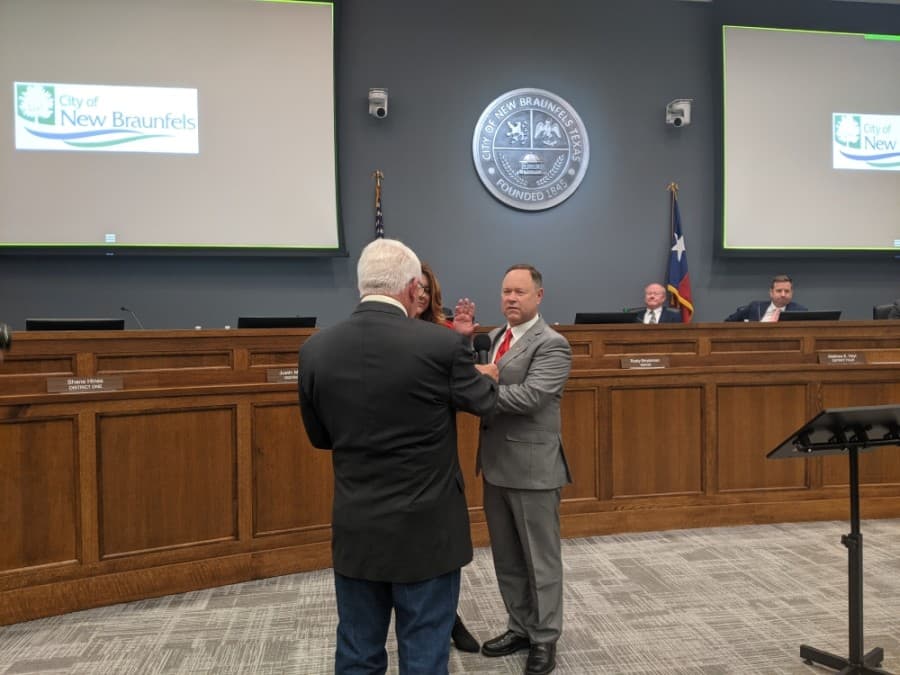 New Braunfels City Council swears in members, incorporates 18 city charter amendments