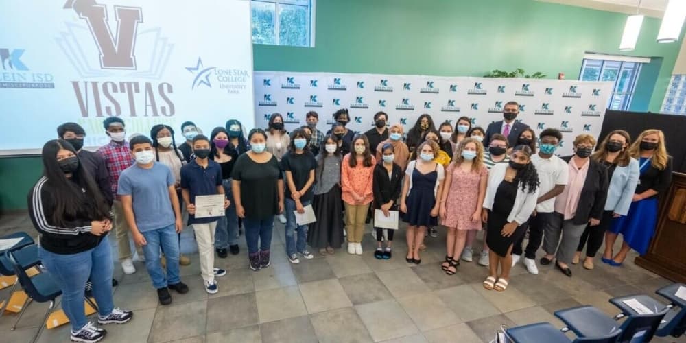 Klein ISD inducts inaugural class into Vistas Early College High School ahead of 2021-22 school year