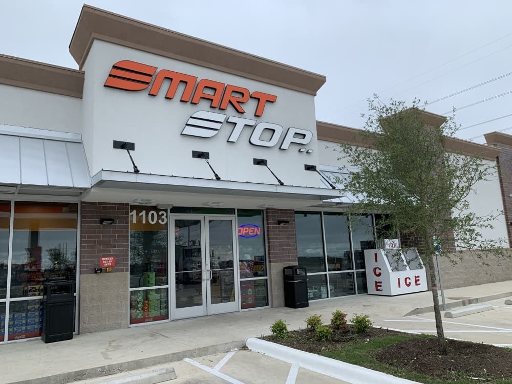New gas station and convenience store now open in Hutto