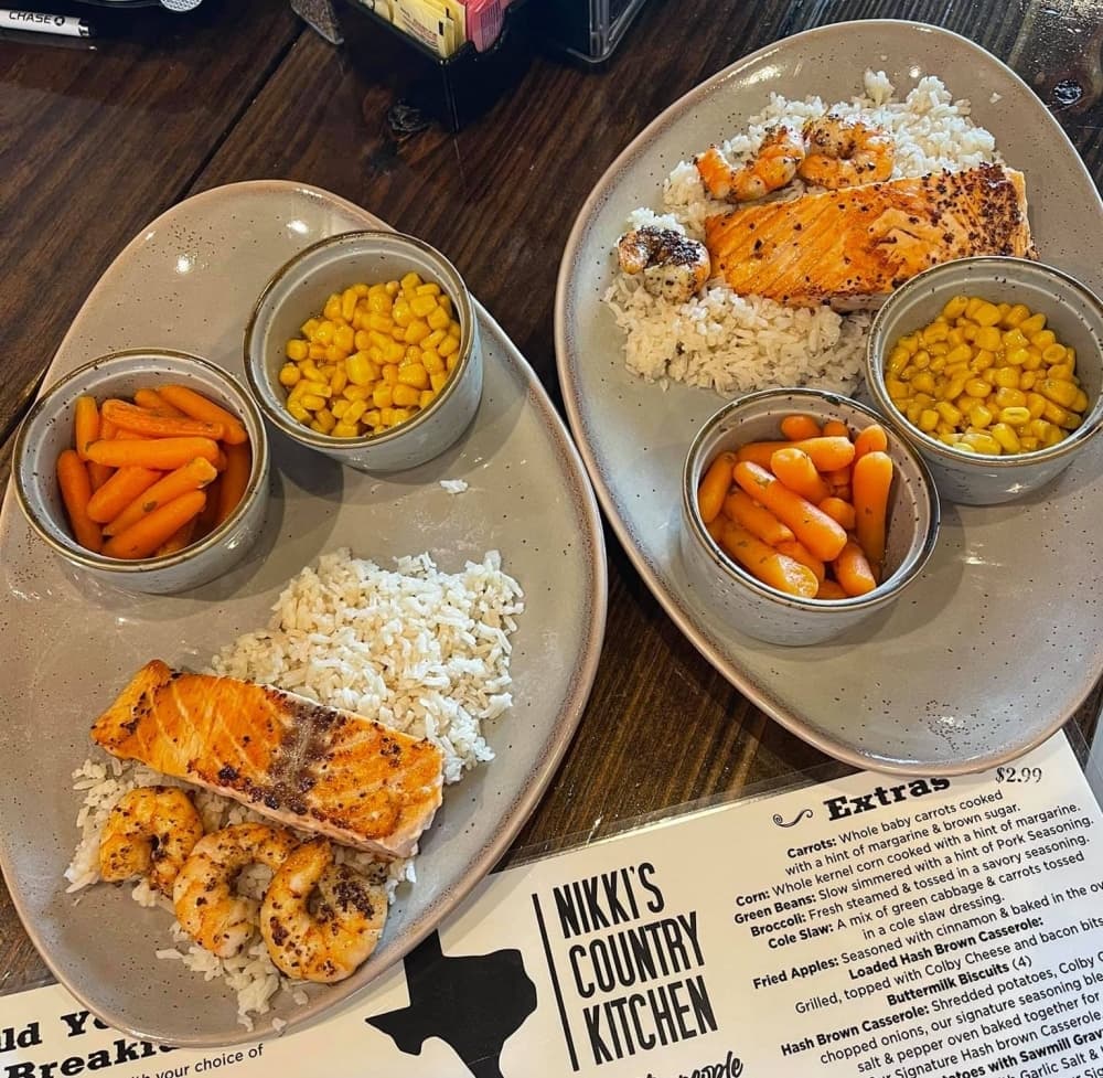 Nikki's Country Kitchen opens in Pearland