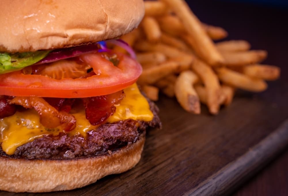 Z'Tejas launches burger concept, plus more downtown Austin business news