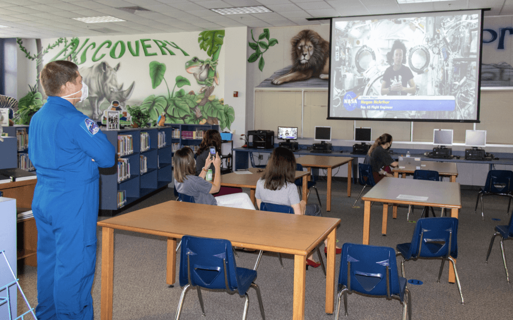 Robinson Elementary School students speak with pilot of NASA SpaceX Crew-2 mission