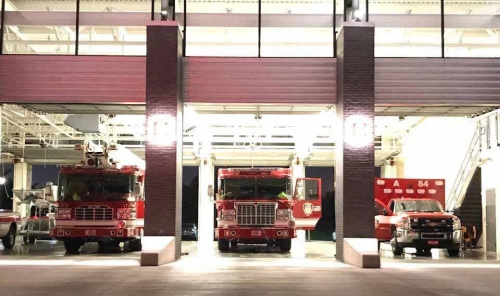 Houston firefighters union seeks charter amendment that would force binding arbitration in stalled negotiations with city