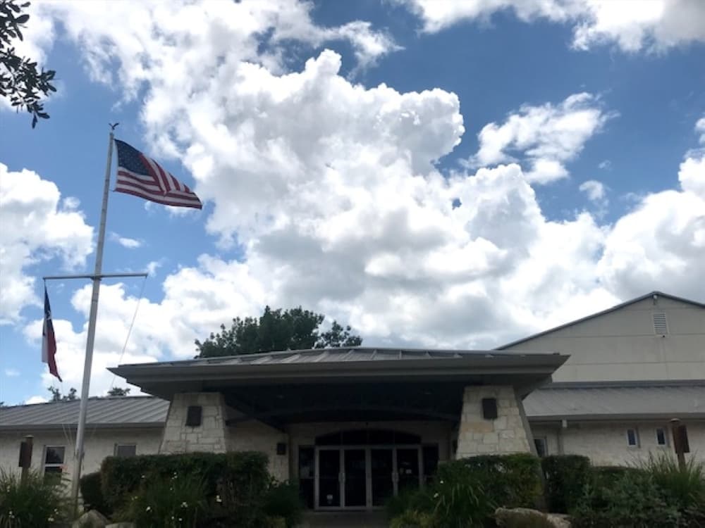 Lakeway Activity Center now open for summer programs