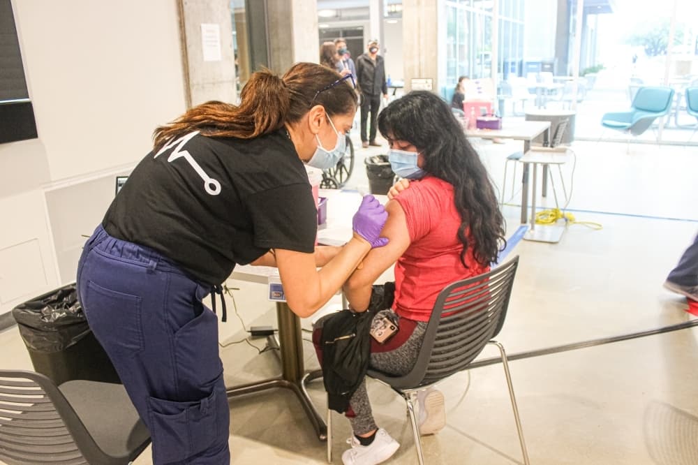 Central Texas community comes together to drive up vaccination rates