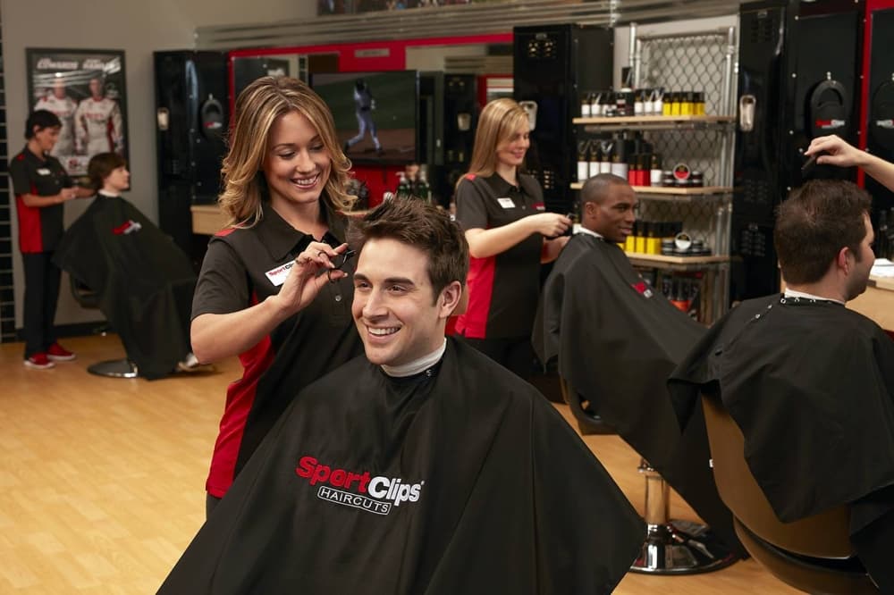 Sport Clips to provide men's haircuts at Hero Way Crossing in Leander