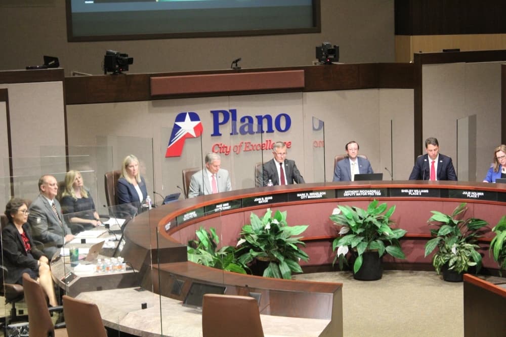 Julie Holmer, Kayci Prince sworn in on Plano City Council