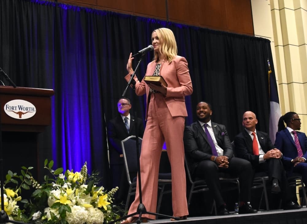 Fort Worth swears in new mayor Mattie Parker, council newcomers