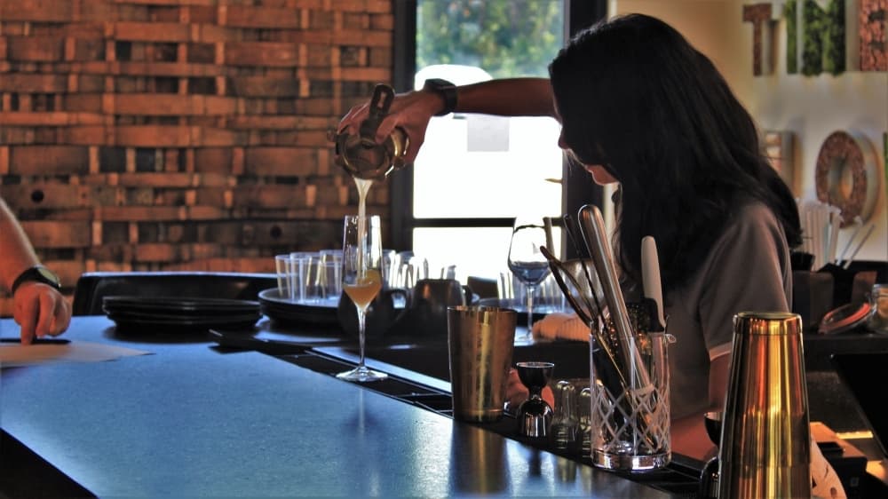 Persimmons Bar & Grill replaced the former Mulligans Grill. (Sandra Sadek/Community Impact Newspaper)