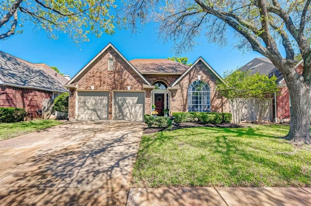 More homes sold in all Sugar Land, Missouri City ZIP codes year over year in April