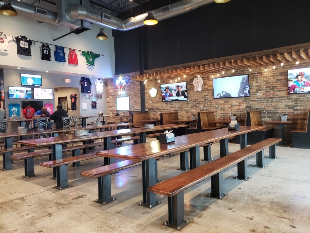 Sabino's Pizza Pub brings Chicago-style pizzas to Leander
