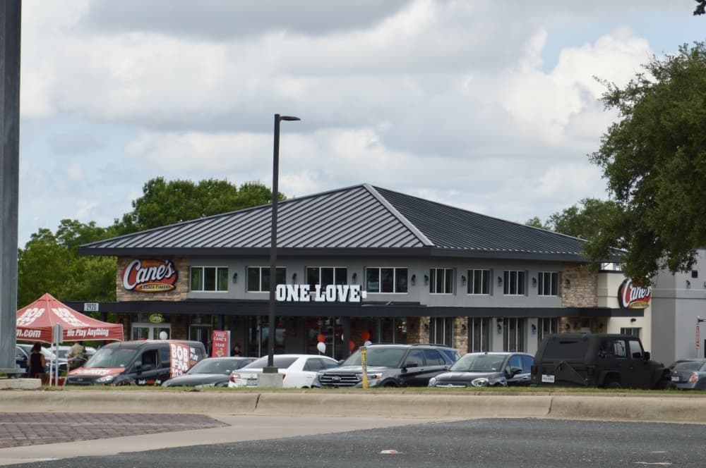 New Raising Cane's location now open in Cedar Park